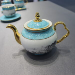 Blue Glaze Teapot and cups set